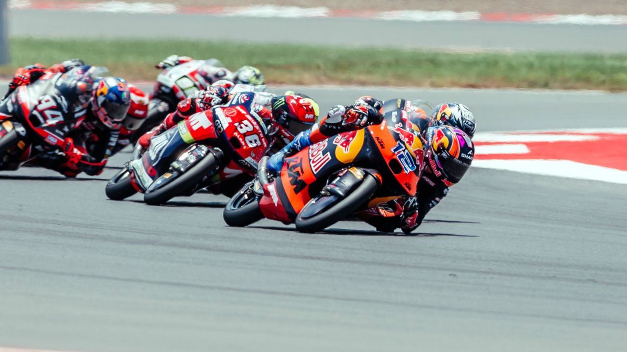 ROULSTONE GETS MUCH NEEDED BEST MOTO3™ CAREER RESULT IN INDONESIA WITH FIRST TOP 5