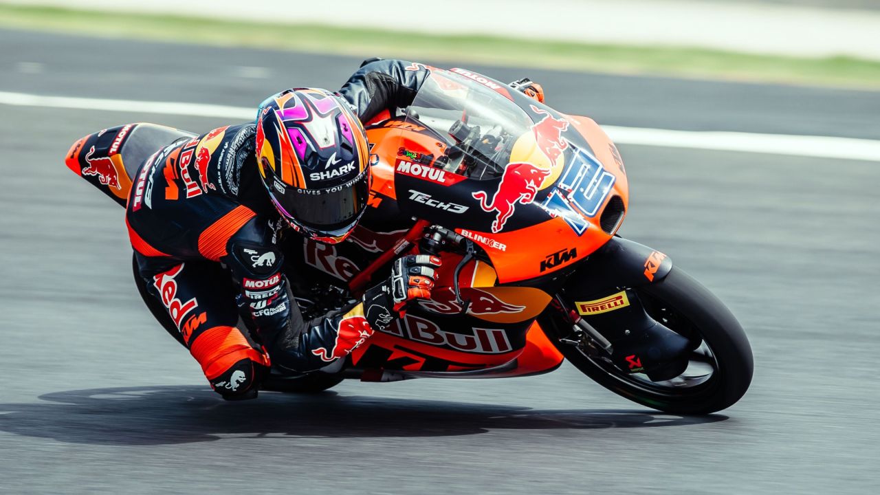 GOOD BEGINNINGS FOR LOCAL HERO JACOB ROULSTONE AT AUSTRALIAN GRAND PRIX, WHILE ROOKIE VALENTIN PERRONE FACES Q1